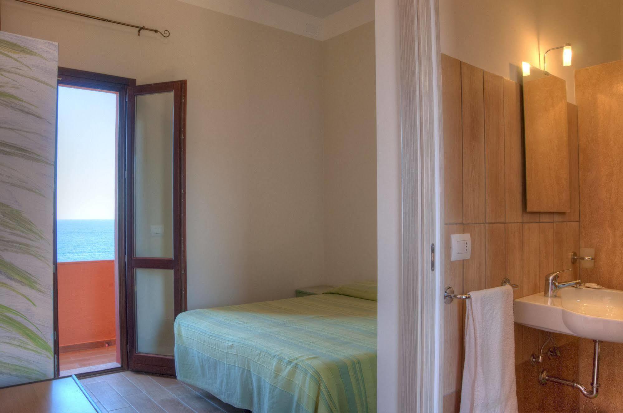 Hotel Bue Marino Pantelleria Eksteriør billede